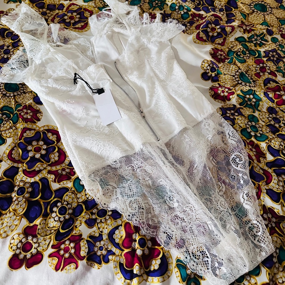 Lace bodysuit